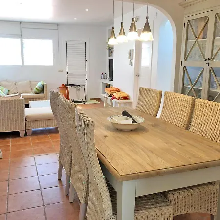 Global Properties, Adosado Con Vistas Al Mar En Playa De Corinto *