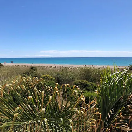 Global Properties, Adosado Con Vistas Al Mar En Playa De Corinto Holiday home Sagunto